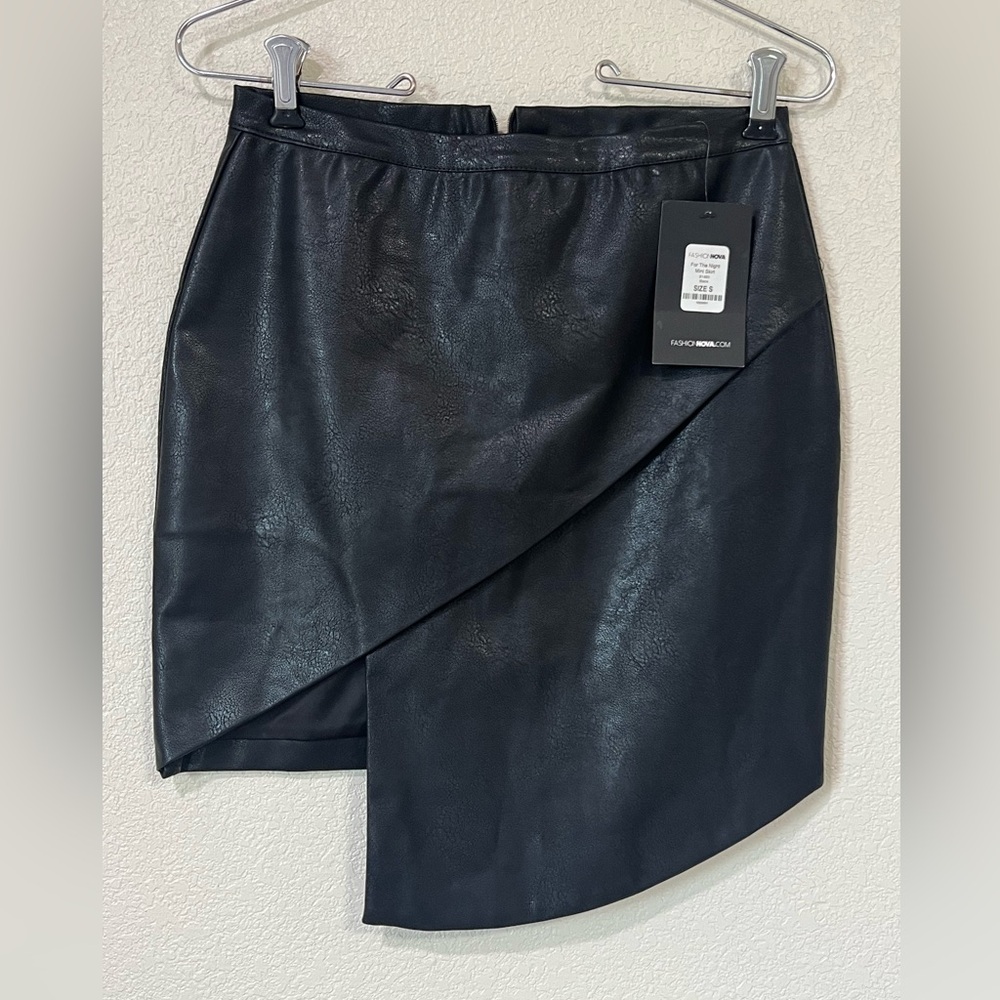 Fashion Nova Faux Leather Skirt